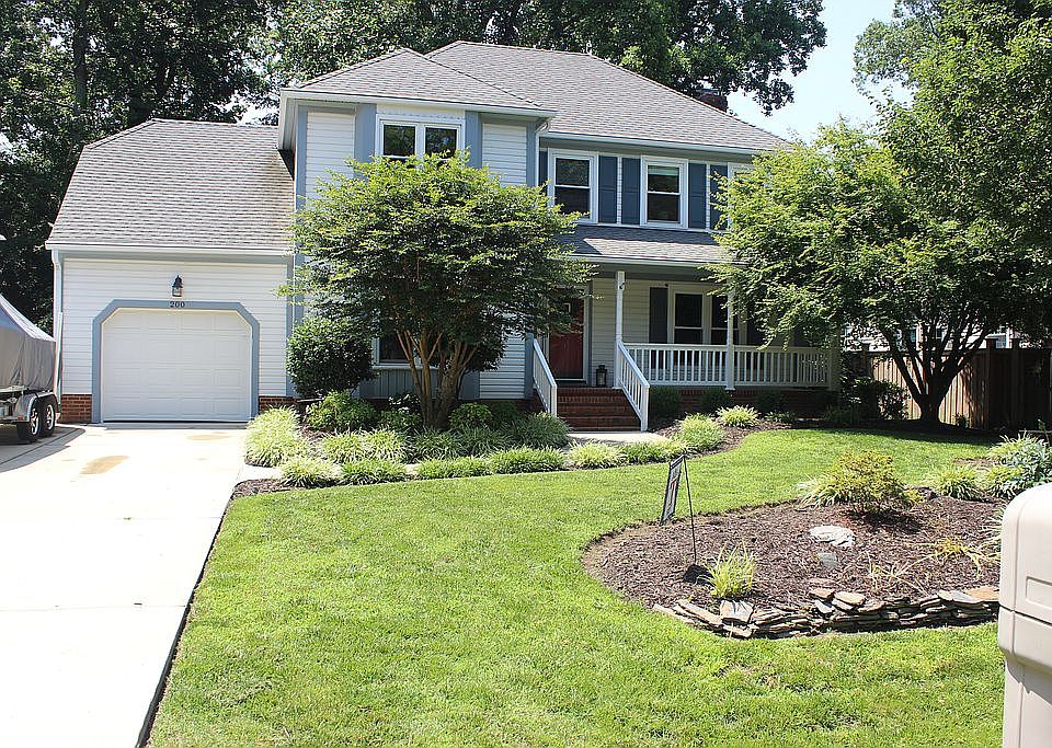 1st image of 200 Heath Pl