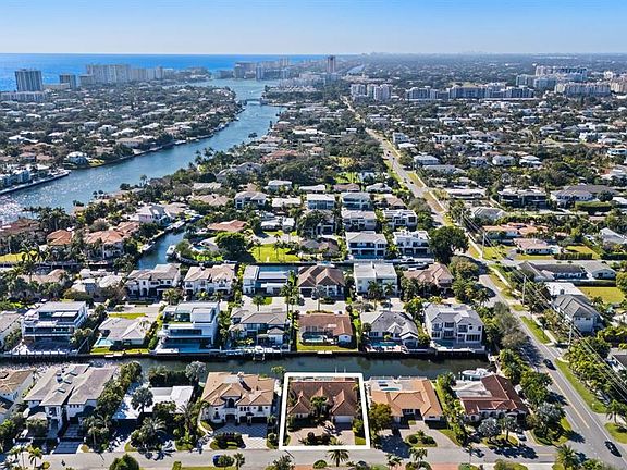 2nd image of 520 Phillips Dr