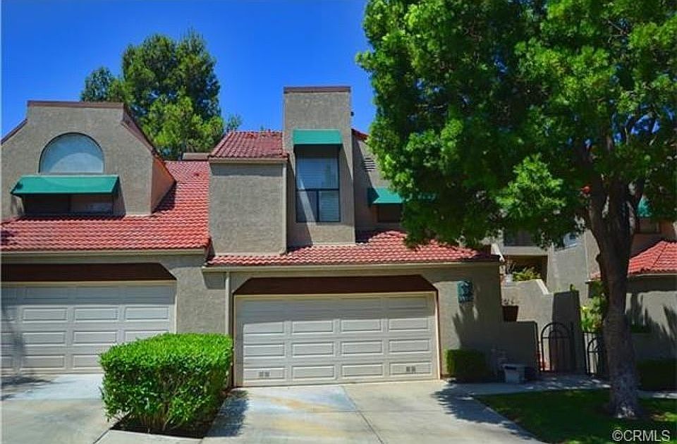 1st image of 3010 La Paz Ln Unit D