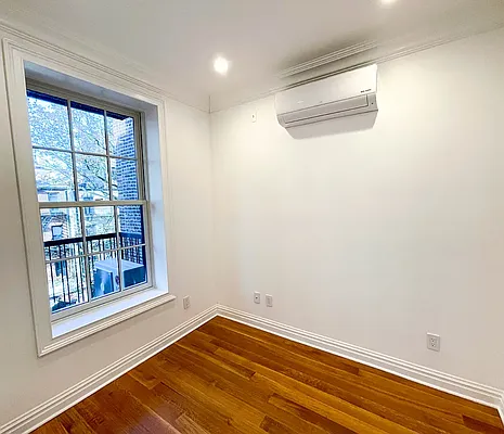 Rented by Silver Line Realty Group NY LLC | media 4