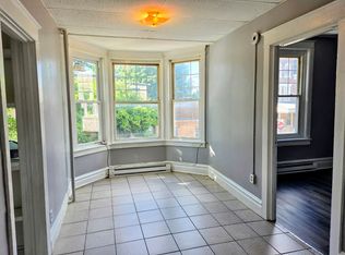 547 N 6th St #3, Allentown, PA 18102