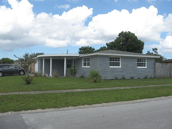 2nd image of 5209 Tammy Ln