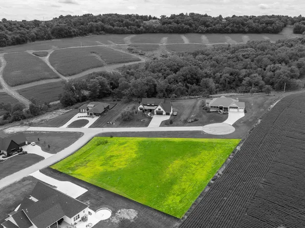 LOT 9 Alea Ln, Dubuque, IA 52003