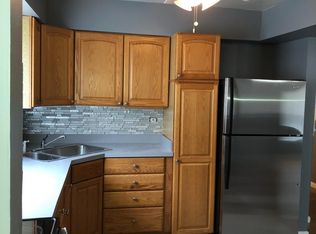 830 Sandra Dr APT 2C, University Park, IL 60484