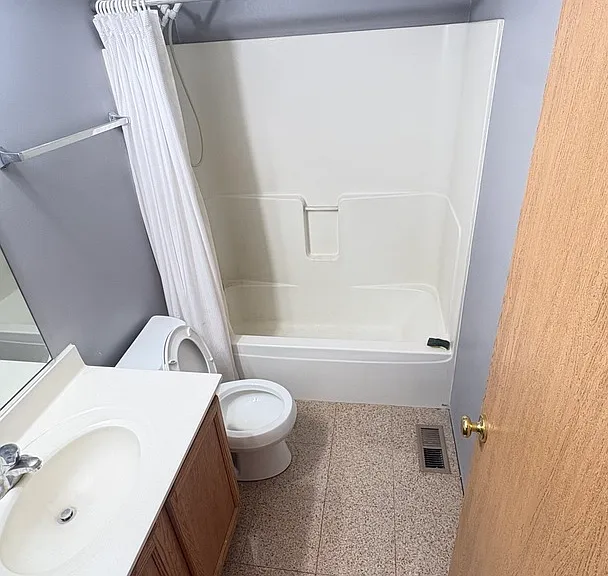 16428 Willow Walk Dr — Photo 7
