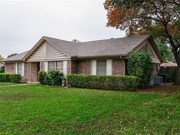4th image of 8412 Springbrook Ct