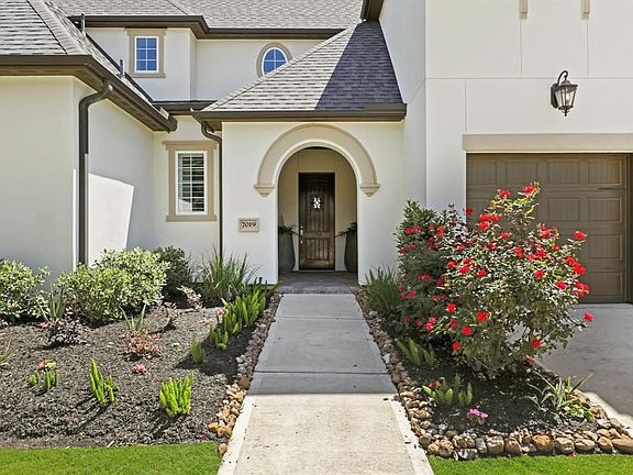 2nd image of 7019 Prairie Grass Ln