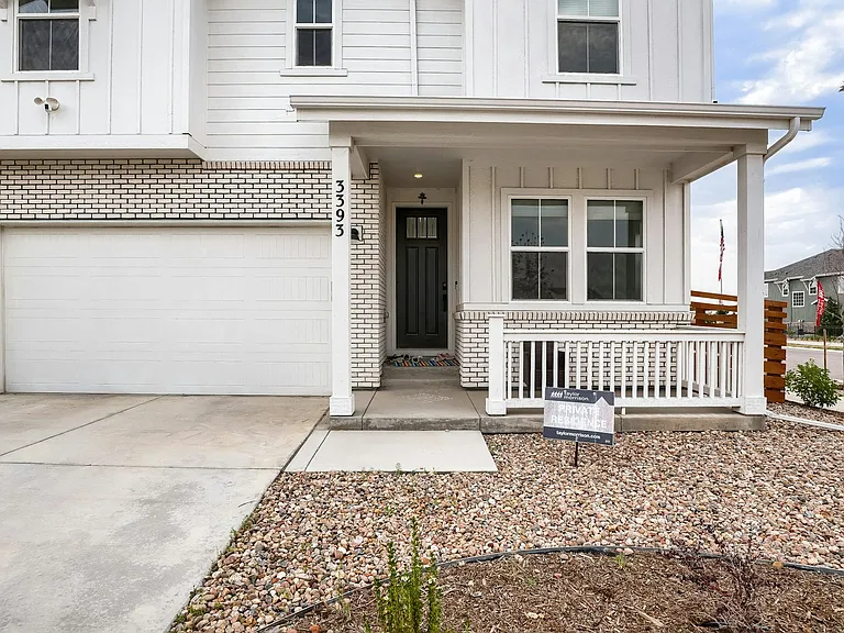 3393 N Catawba Way — Photo 1