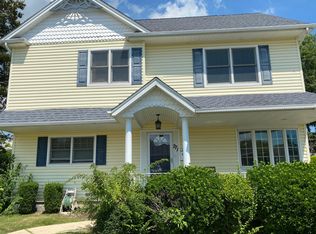 271 Knollwood Ln FLOOR 2, Seaford, NY 11783