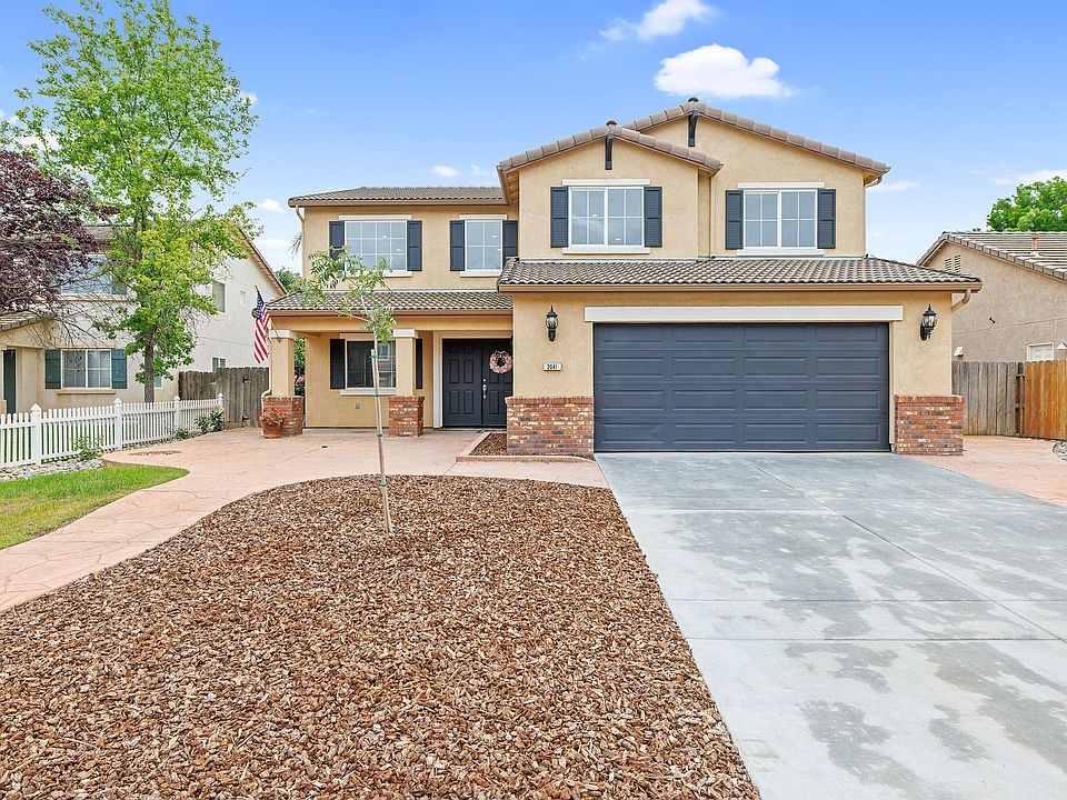 1st image of 2041 W Picadilly Lane