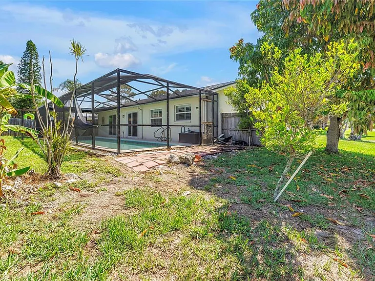 3216 Pine Haven Dr — Photo 25