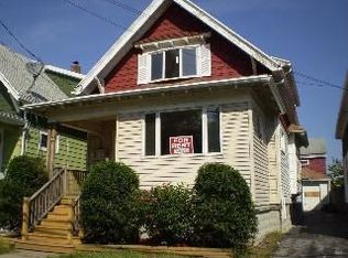 69 Pine Ridge Rd, Buffalo, NY 14211