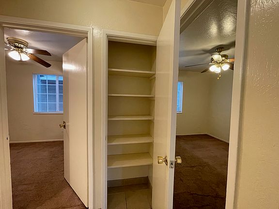 2nd image of 614 Lincoln Rd E #614