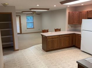 151 Brooke Woode Dr, Brookville, OH 45309