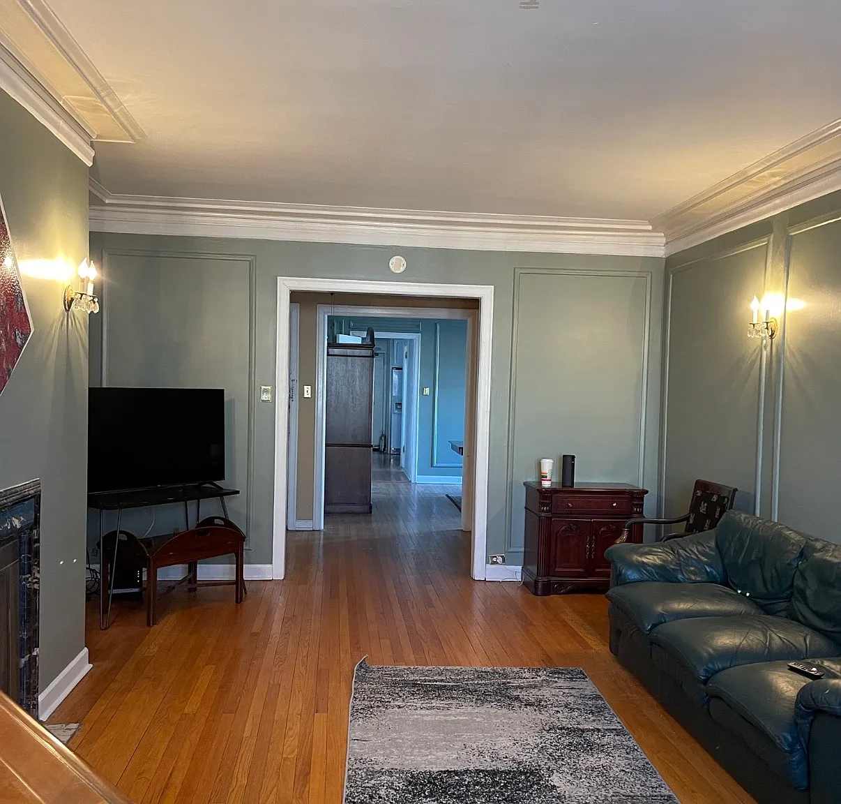 3 bed, 1800 sqft, $2,900 — Photo 2