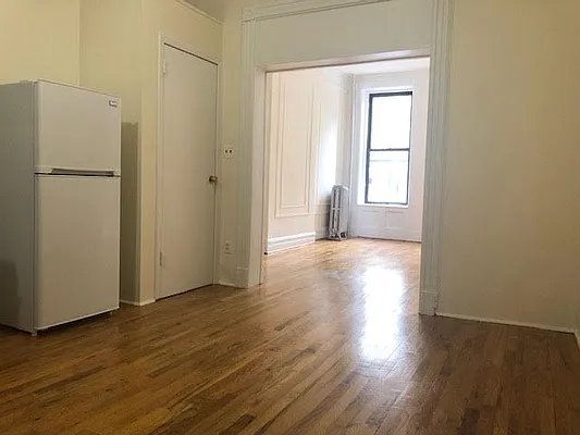 Rented by Mauro Bros Real Estate Services LLC | media 18