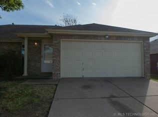 1221 W Indianola St, Broken Arrow, OK 74012