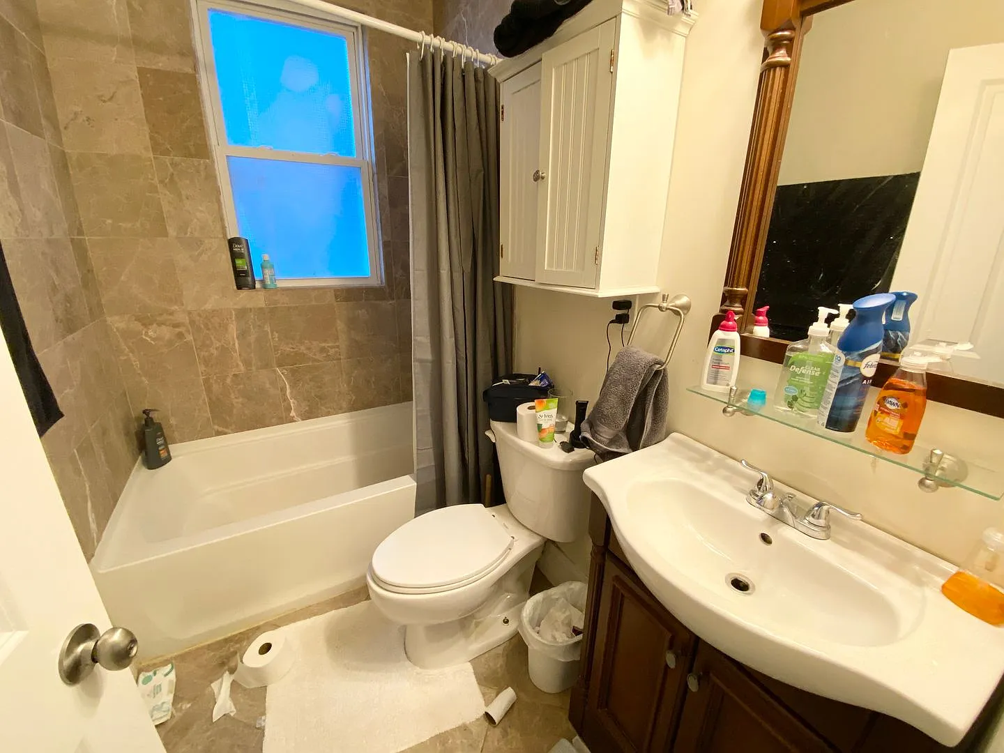 Convenient Location, Eat-in Kitchen, In-Unit Washer and Dryer, Porch, Big Bedrooms — Photo 2