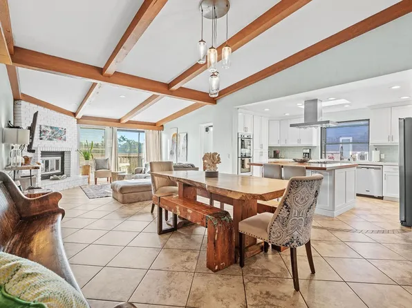 4810 Baylor Dr, San Diego, CA 92115