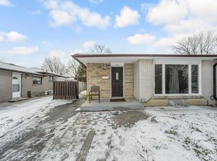 14 Edenridge Dr, Brampton, ON L6T 3B1
