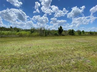 311 Calendula Dr, Indian Lake Estates, FL 33855