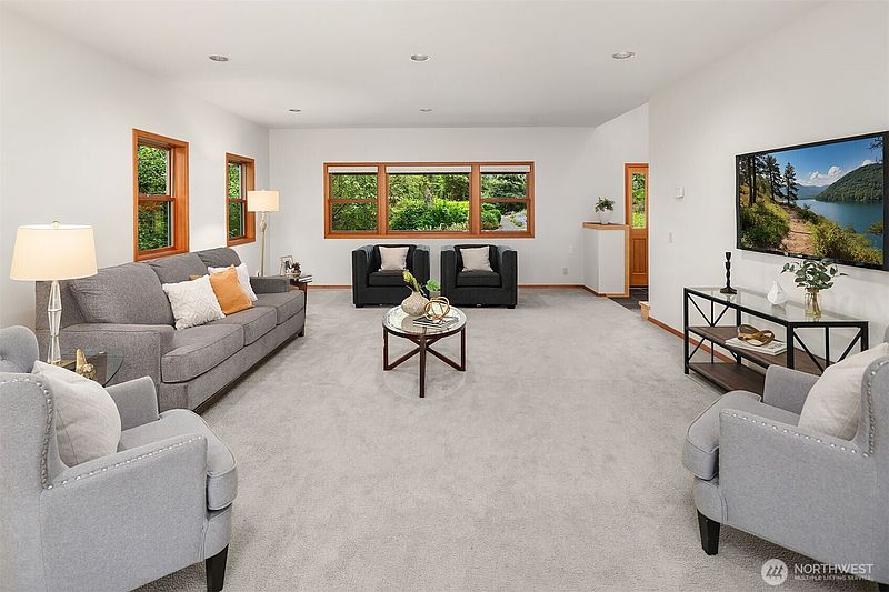5th image of 14730 75th Avenue NE