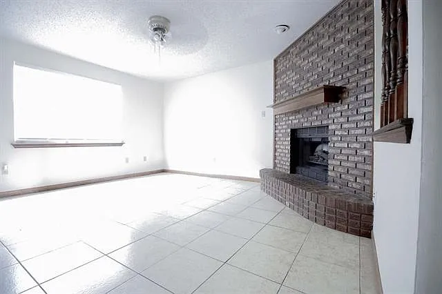 2463 Idaho Ave — Photo 5