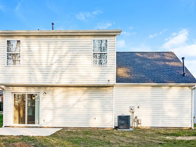 1431 Nature Pl — Photo 20