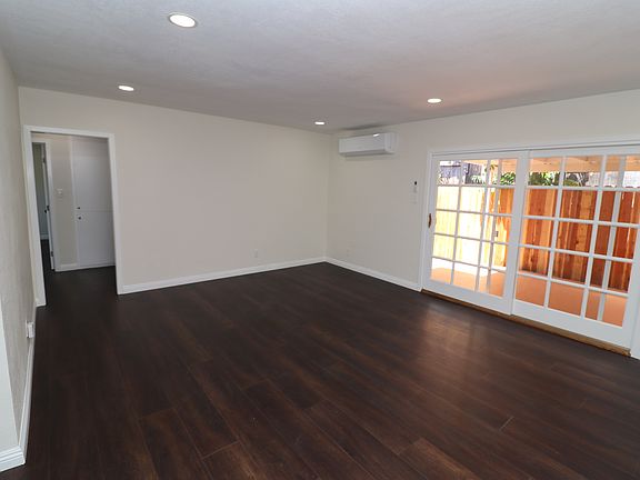 2nd image of 468 N Cypress St