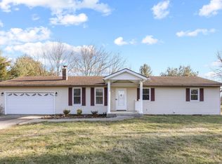 9515 Loop Rd, Millersport, OH 43046