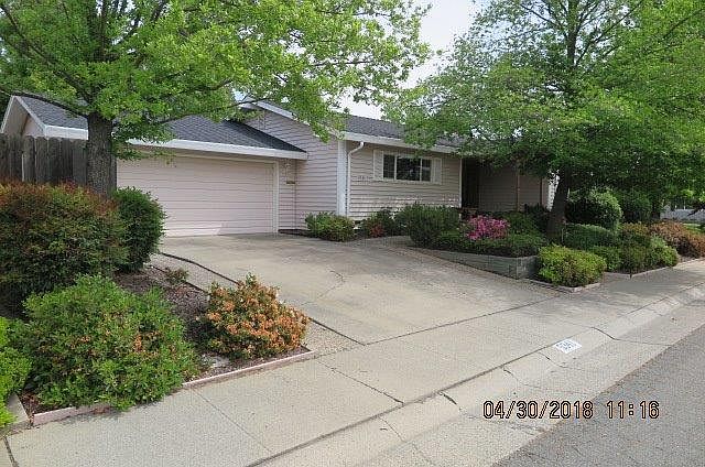 2nd image of 5341 Mustang Way