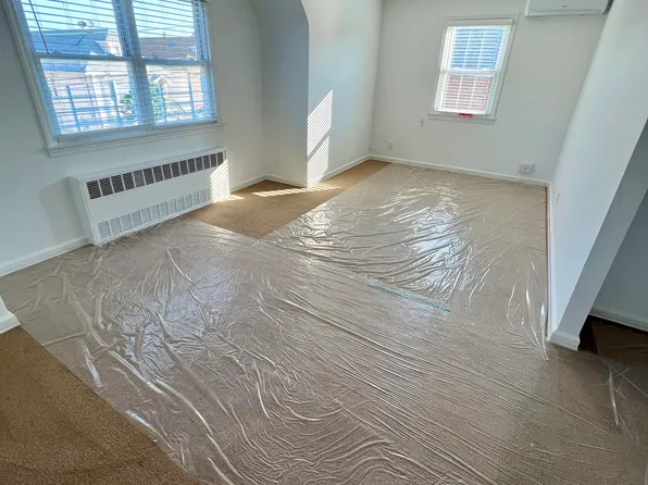 21-45 49th Street 2 image 2 of 6