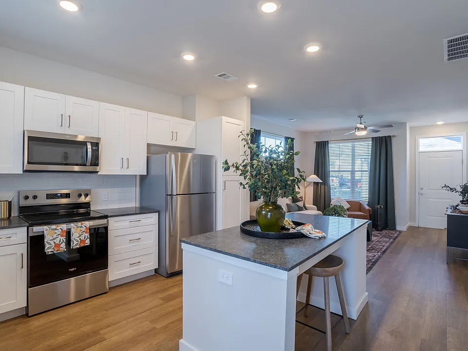 Ascend Cottages At Highland Square
