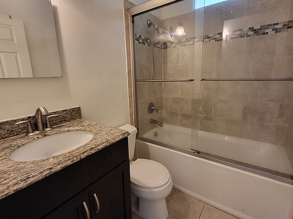 5th image of 1440 Angelus Dr