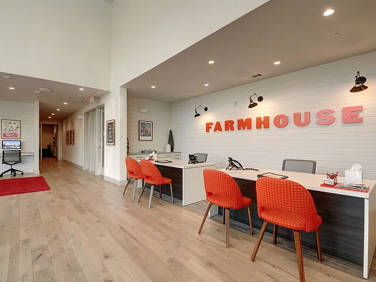 Farmhouse Apartments — Photo 23