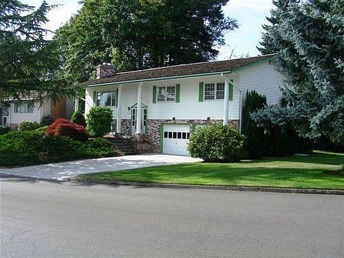 1st image of 2517 NE 113th St