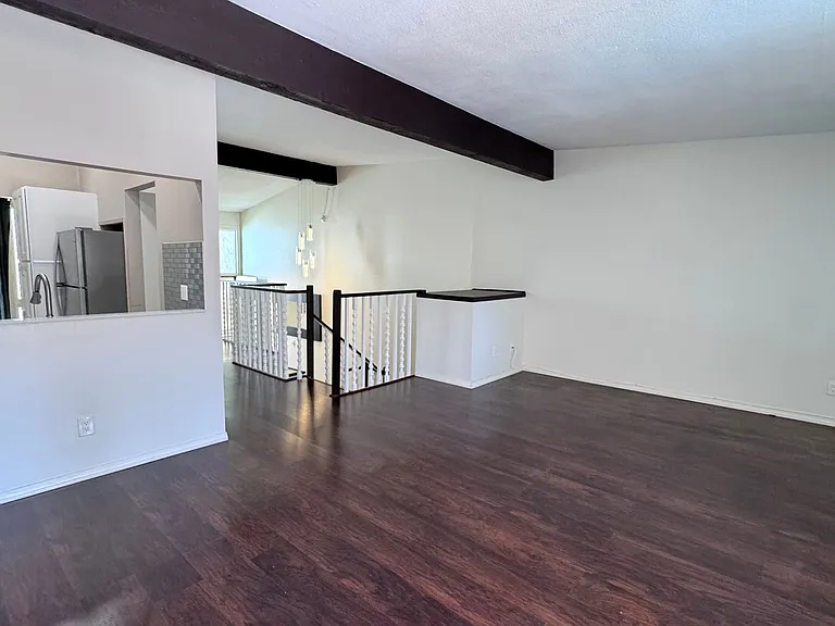 2404 Altisma Way #D — Photo 12