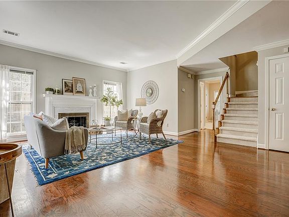 3rd image of 3975 Arborwood Ln