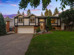 5 Greenhill St, Saint Albert, AB T8N 2B5