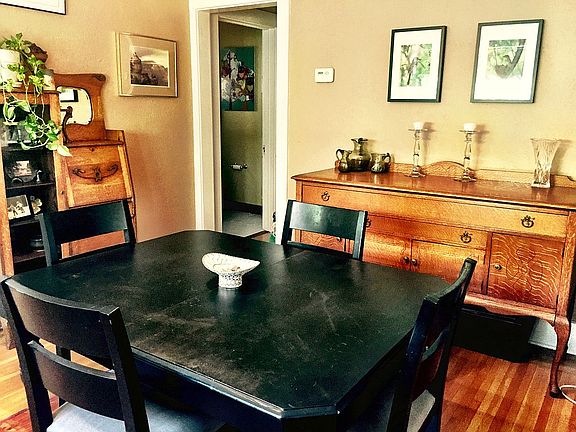 3rd image of 2514 Montgomery Way