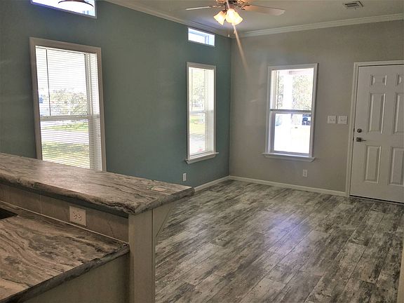 4th image of 1246 Beechwood Dr
