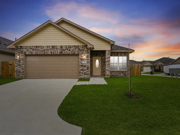 2827 Pine Estate Ln, Houston, TX 77014