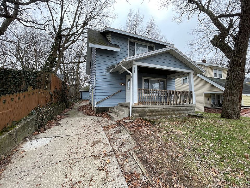 1st image of 1228 Dickinson St SE