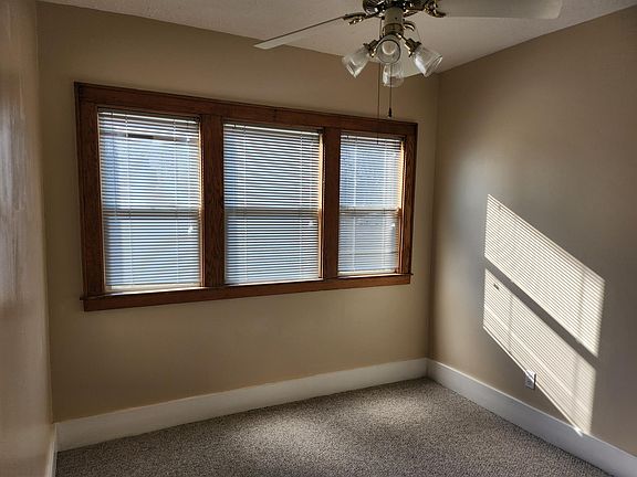 4th image of 1015 W Ionia St #1015