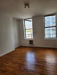 566 Amsterdam Avenue