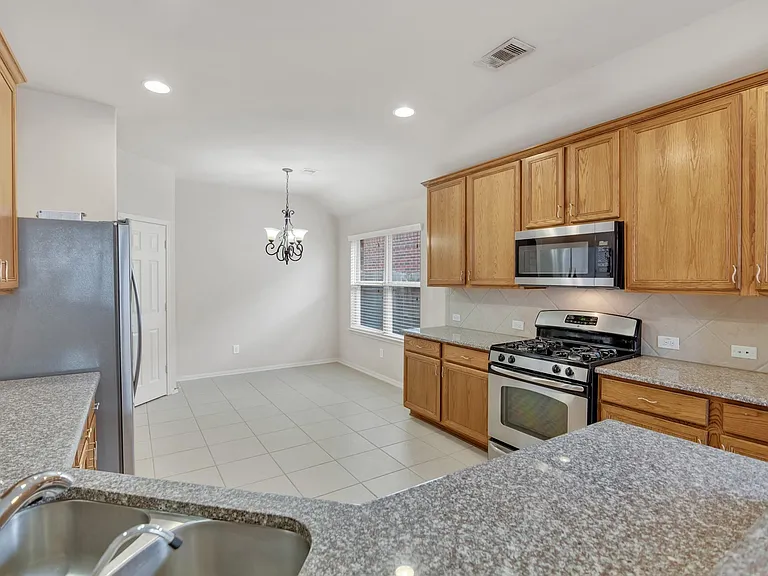 5730 Slate Valley Ct — Photo 12