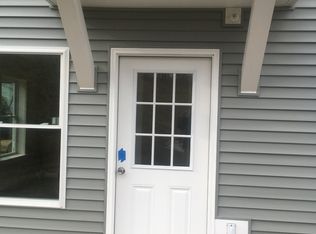 93 Riverview Dr APT 21, Johnson, VT 05656