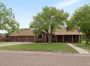 400 S 3rd St, Raymondville, TX 78580