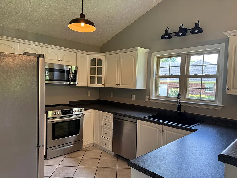 105 Owls Nest Ct — Photo 8