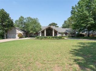 8321 Rosewood Dr, Fort Smith, AR 72903